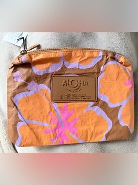 ALOHA Collection small pouch